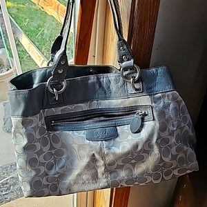 Coach handbag